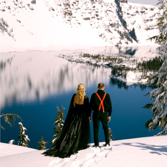 Handmade beaded black tulle cape - Picture 2 of 2